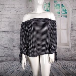 Premise Studio off the shoulder Polka Dot Top L